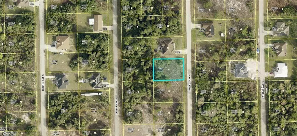 520/522  Powell S AVE, Lehigh Acres, FL 33974