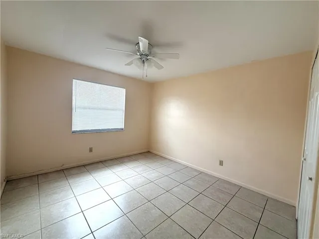 3814 SE 3rd  PL, Cape Coral, FL 33904