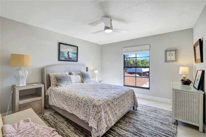 Auxiliary Bedroom, Welcoming and Private!