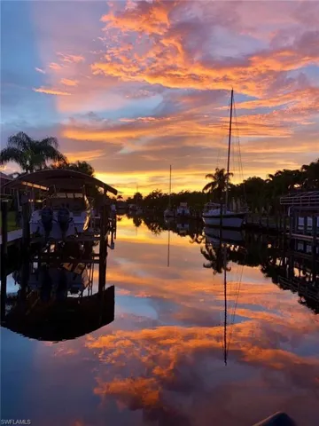 1407 Sw 49th St, Cape Coral, Florida 33914