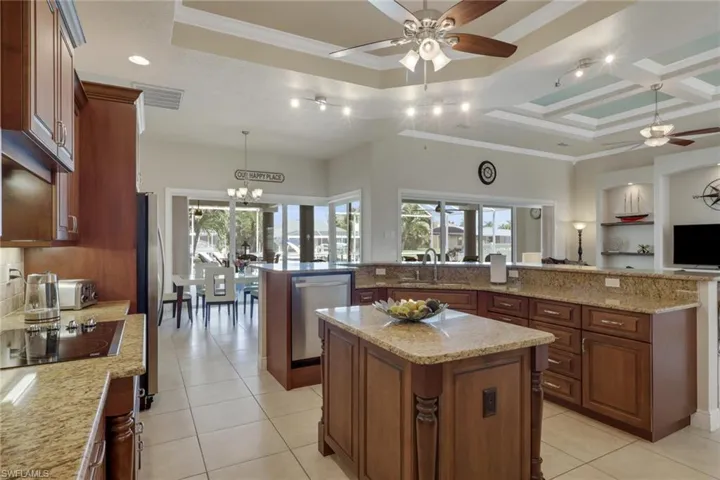 1407 Sw 49th St, Cape Coral, Florida 33914