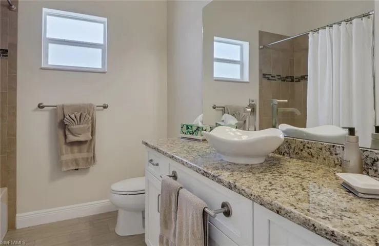 1407 Sw 49th St, Cape Coral, Florida 33914
