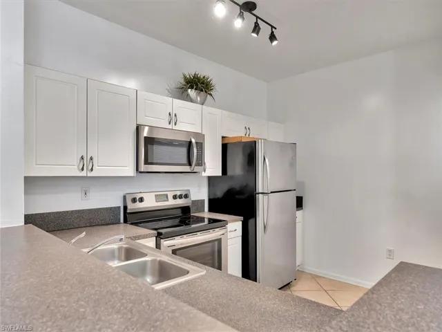 15420 Bellamar CIR # 3125, FORT MYERS FL 33908