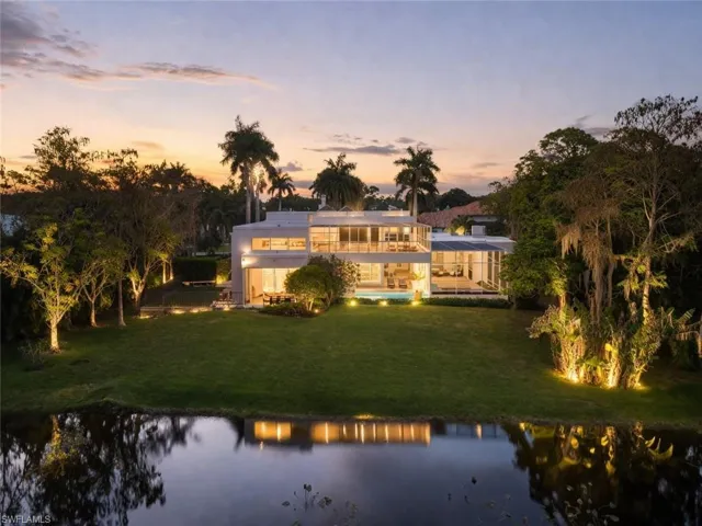 12933 Coco Plum Ln, Naples, Florida 34119