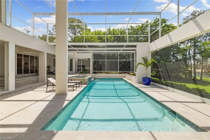 12933 Coco Plum Ln, Naples, Florida 34119