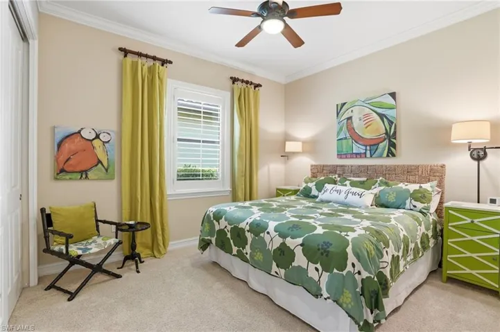 6453  Costa  CIR, Naples, FL 34113