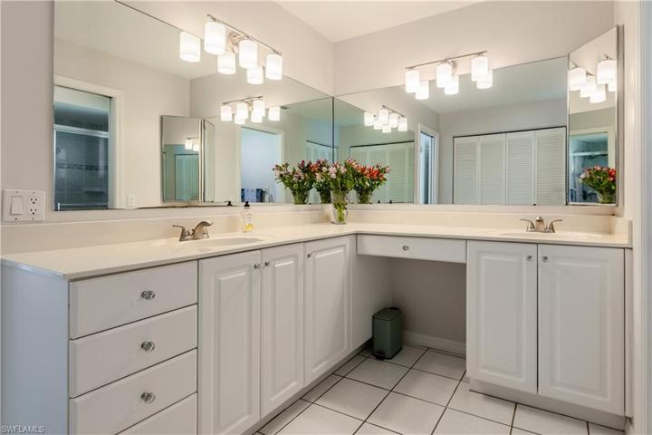 Double sink