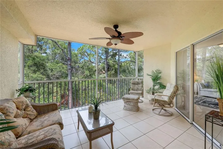 15505  Cedarwood  LN, Naples, FL 34110