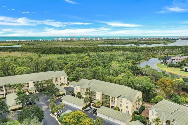 15505  Cedarwood  LN, Naples, FL 34110