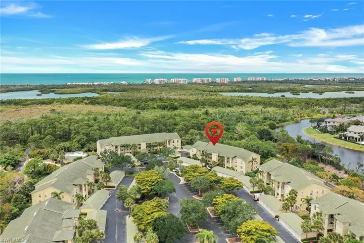 15505  Cedarwood  LN, Naples, FL 34110