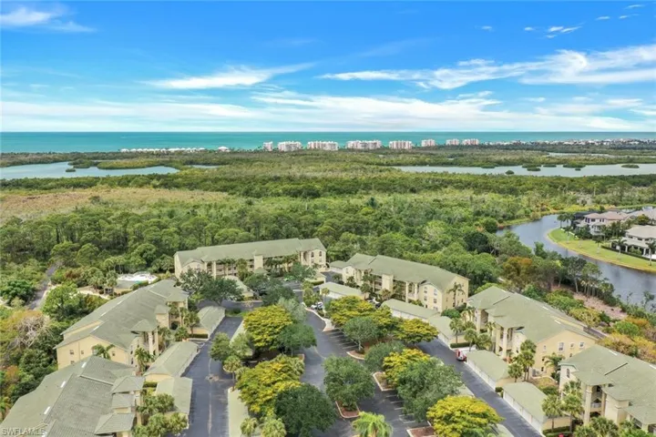 15505  Cedarwood  LN, Naples, FL 34110