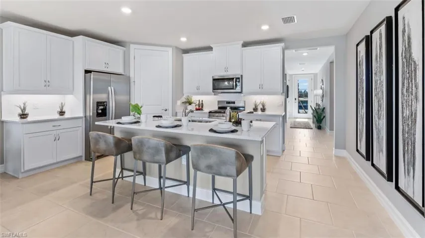 44598  Palm Frond  DR, Babcock Ranch, FL 33982