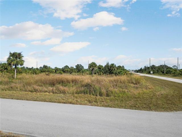 933 Norfolk AVE S, LEHIGH ACRES FL 33974