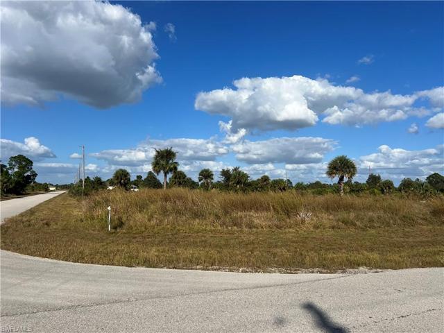 933 Norfolk AVE S, LEHIGH ACRES FL 33974
