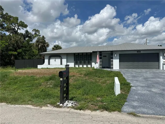 101 Edward Ave, Lehigh Acres, Florida 33936