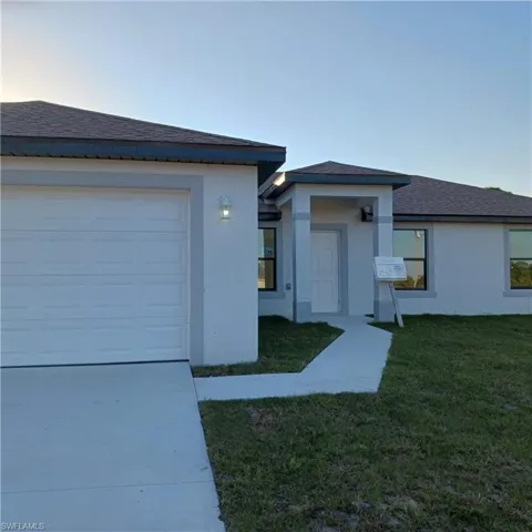 934 Marilyn Ave S, Lehigh Acres, Florida 33974