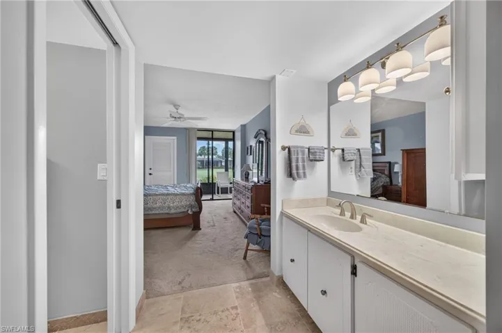 4570 Trawler Ct 102, Fort Myers, Florida 33919