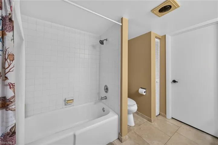 4570 Trawler Ct 102, Fort Myers, Florida 33919