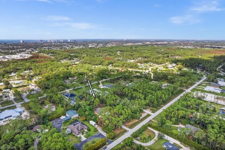 25230  Busy Bee  DR, Bonita Springs, FL 34135
