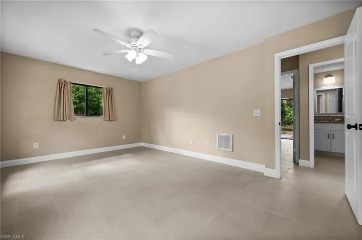 25230  Busy Bee  DR, Bonita Springs, FL 34135