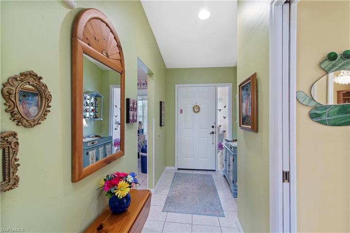 8365 Heritage Links CT # 1721, NAPLES FL 34112