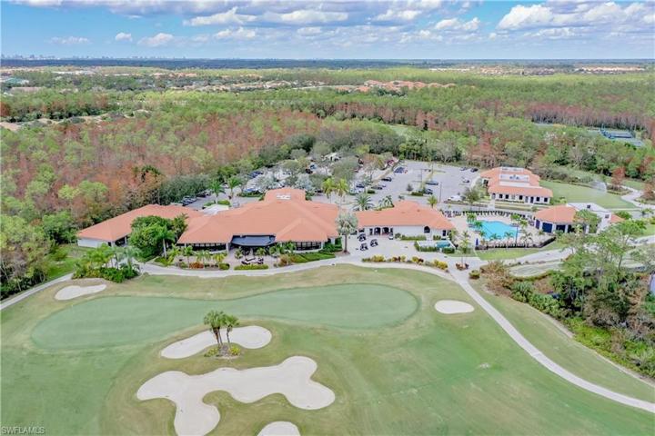 8365 Heritage Links CT # 1721, NAPLES FL 34112