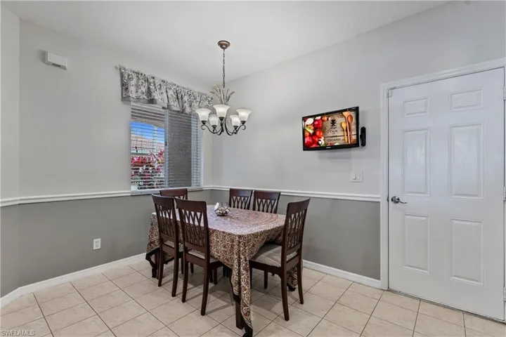 9544 Roundstone Cir, Fort Myers, Florida 33967