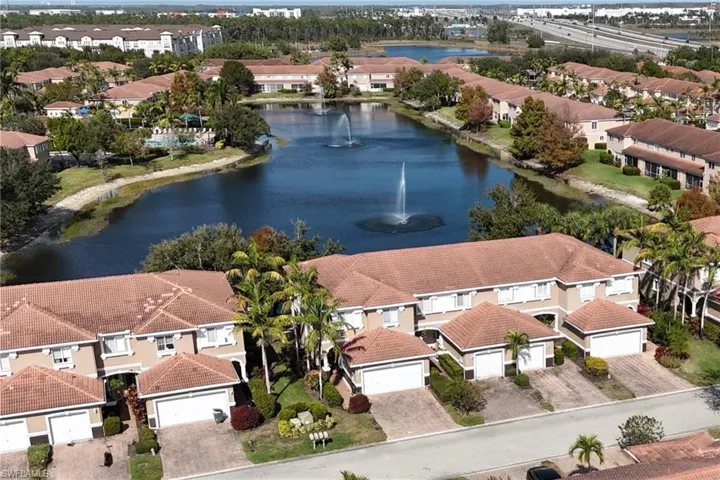 9544 Roundstone Cir, Fort Myers, Florida 33967