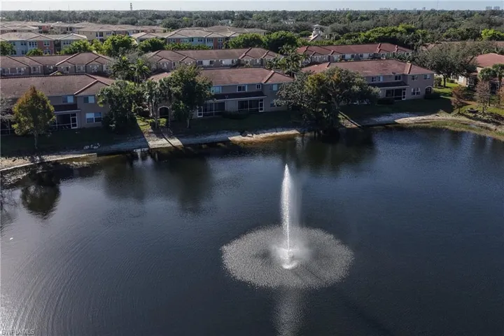 9544 Roundstone Cir, Fort Myers, Florida 33967