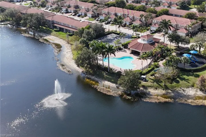 9544 Roundstone Cir, Fort Myers, Florida 33967