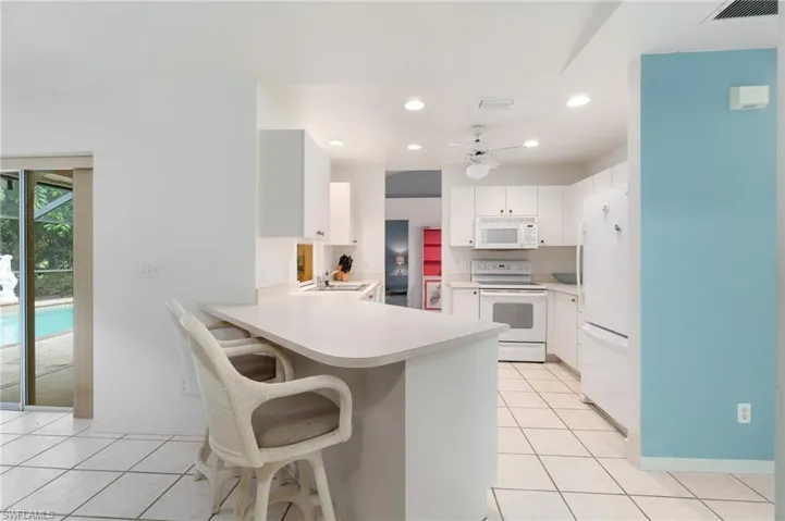 218 Pinehurst Cir, Naples Fl 34113