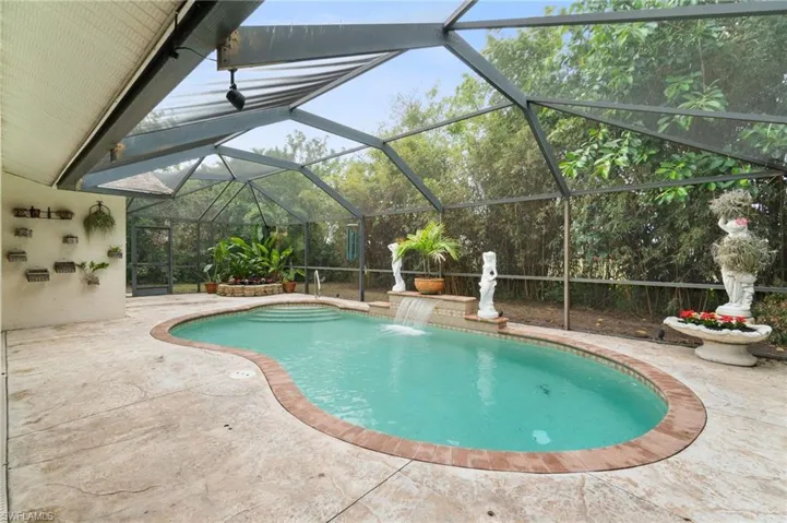 218 Pinehurst Cir, Naples Fl 34113