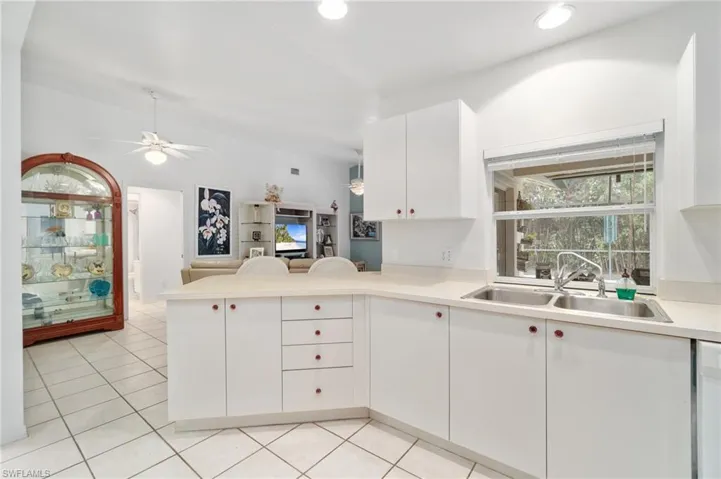 218 Pinehurst Cir, Naples Fl 34113