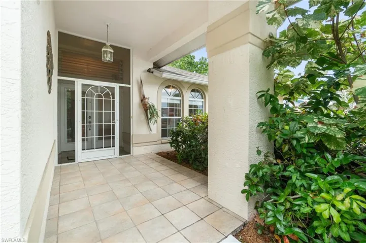 218 Pinehurst Cir, Naples Fl 34113
