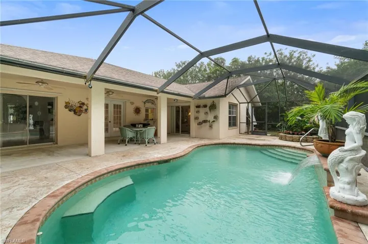 218 Pinehurst Cir, Naples Fl 34113