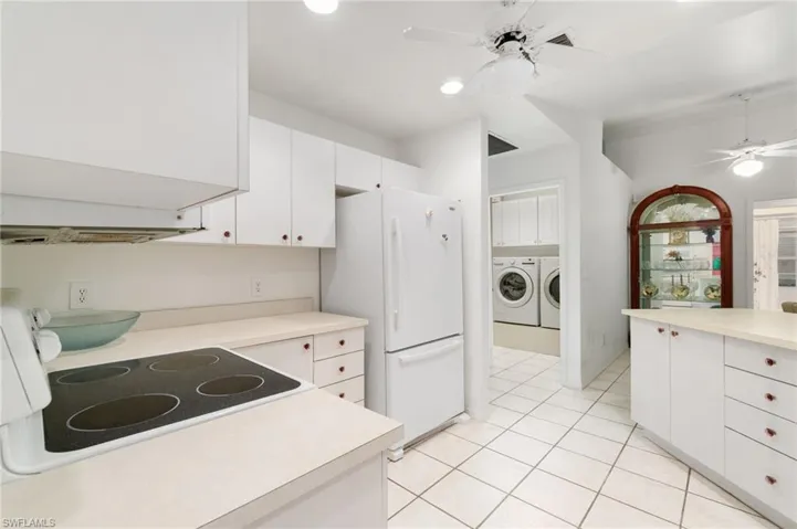 218 Pinehurst Cir, Naples Fl 34113