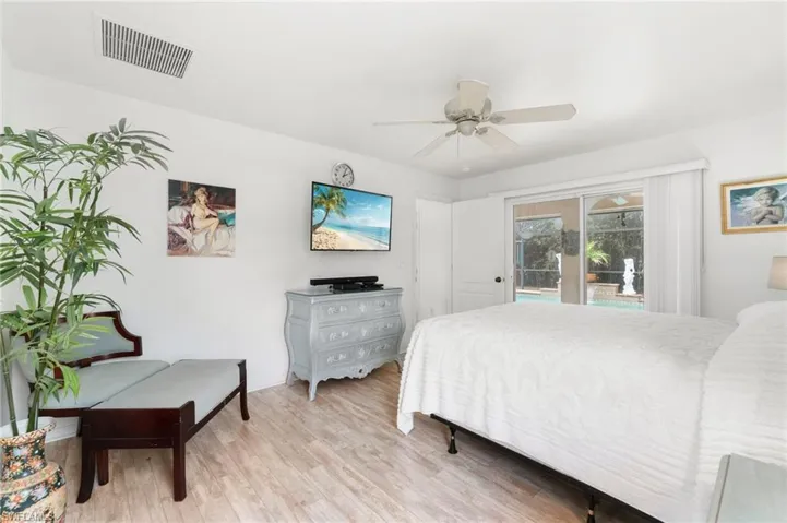 218 Pinehurst Cir, Naples Fl 34113