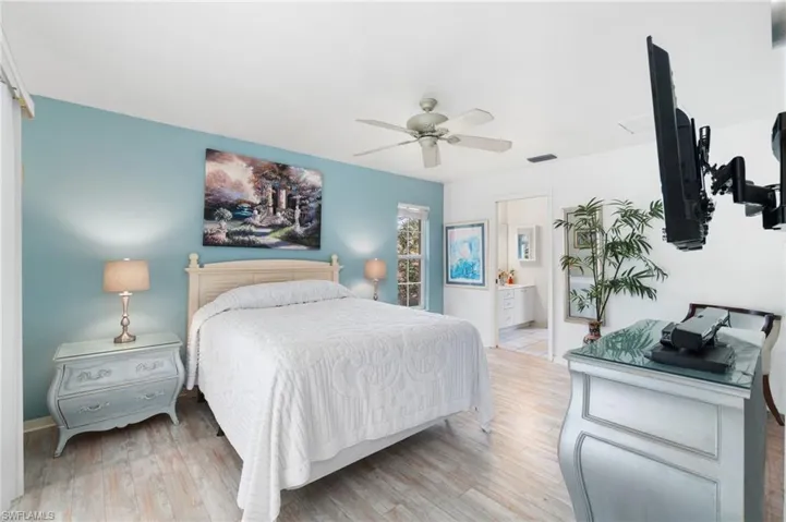 218 Pinehurst Cir, Naples Fl 34113