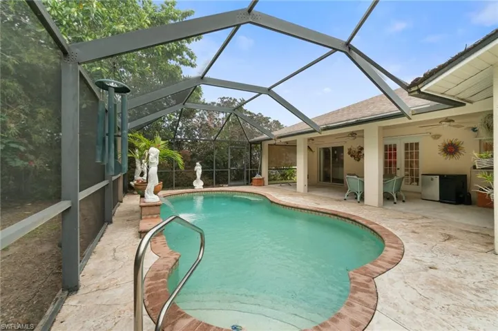 218 Pinehurst Cir, Naples Fl 34113