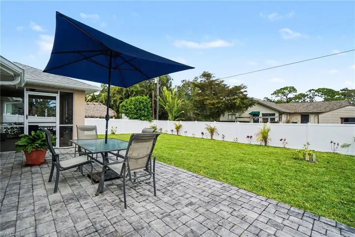 4618 Sierra Ln, Bonita Springs, Florida 34134