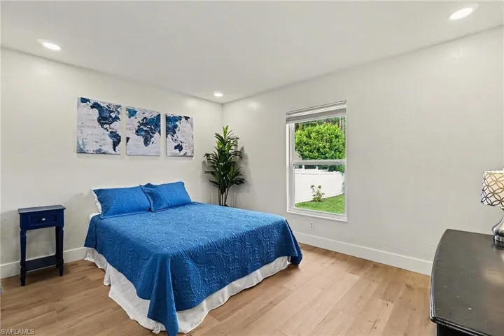 4618 Sierra Ln, Bonita Springs, Florida 34134