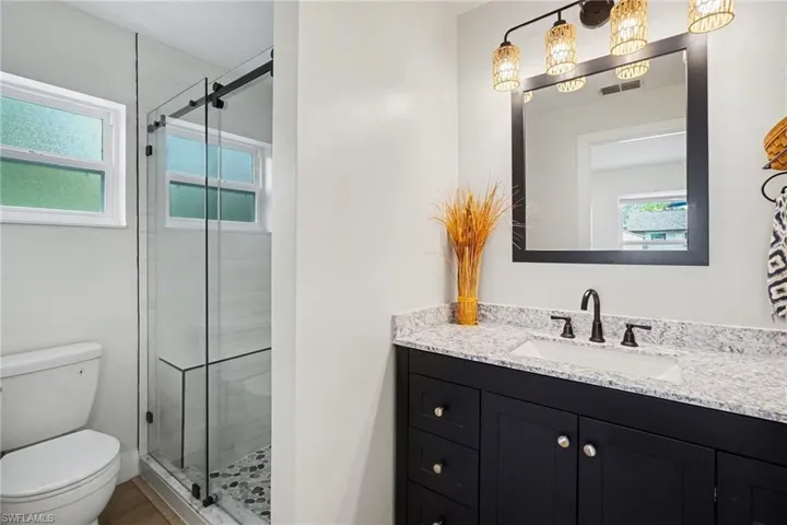 4618 Sierra Ln, Bonita Springs, Florida 34134