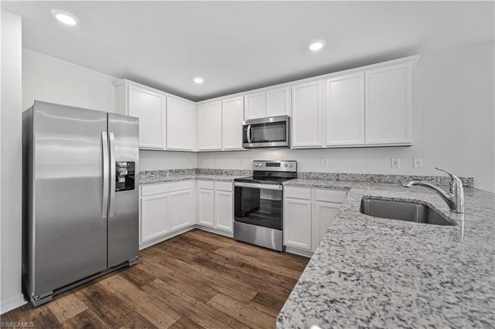 1421  Bush W ST, Immokalee, FL 34142