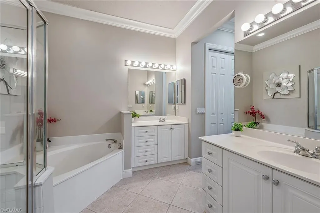 4526 Cardinal Cove LN, Naples, FL 34114,224096633