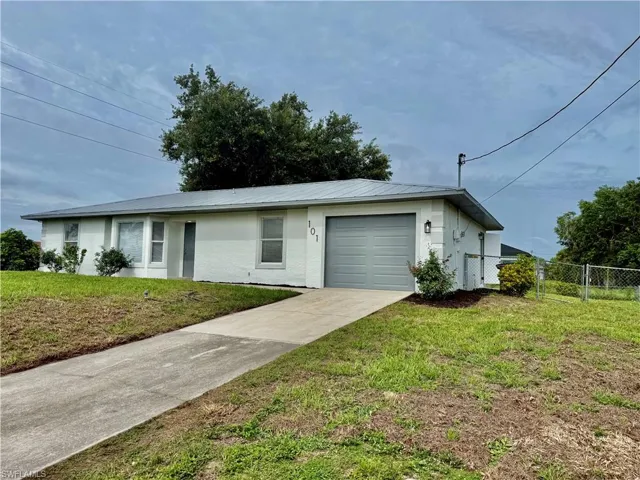 101 Curtis Ave N, Lehigh Acres, Florida 33971
