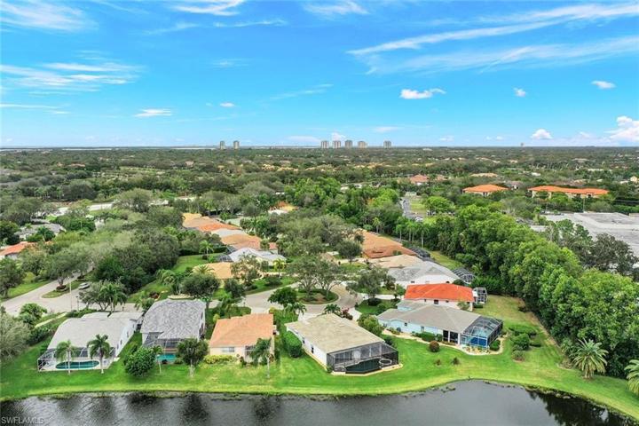 This home sits majestically on the lake!