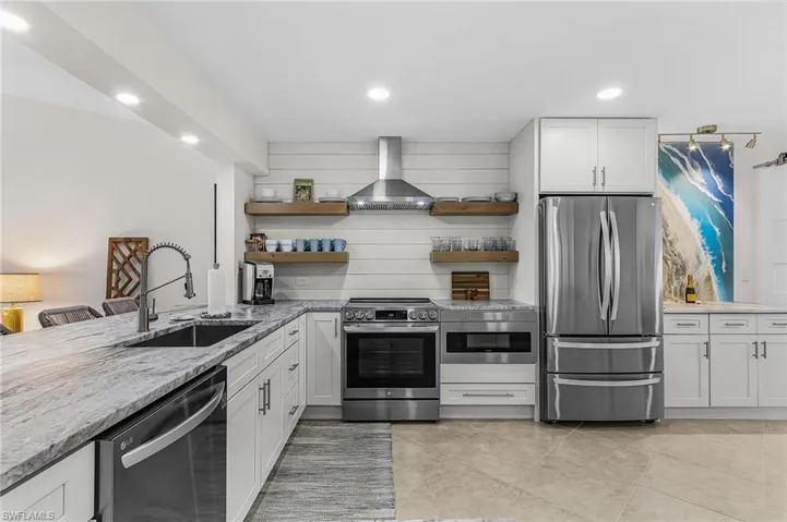 9901  Sunset Cove  LN, Fort Myers, FL 33919