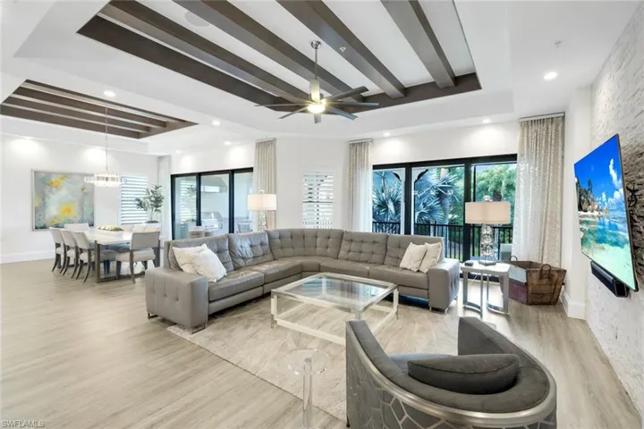 16358 Corsica Way 201, Naples, Florida 34110