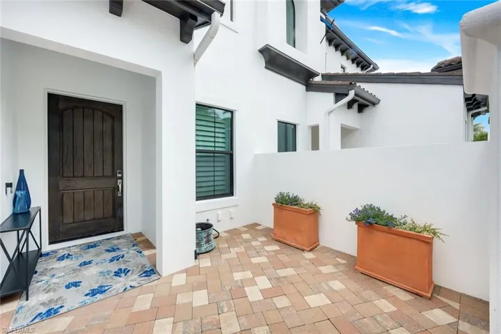 16358 Corsica Way 201, Naples, Florida 34110