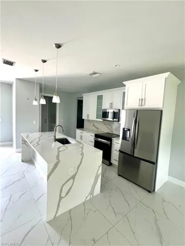 2963 40th Ave Se, Naples, Florida 34117